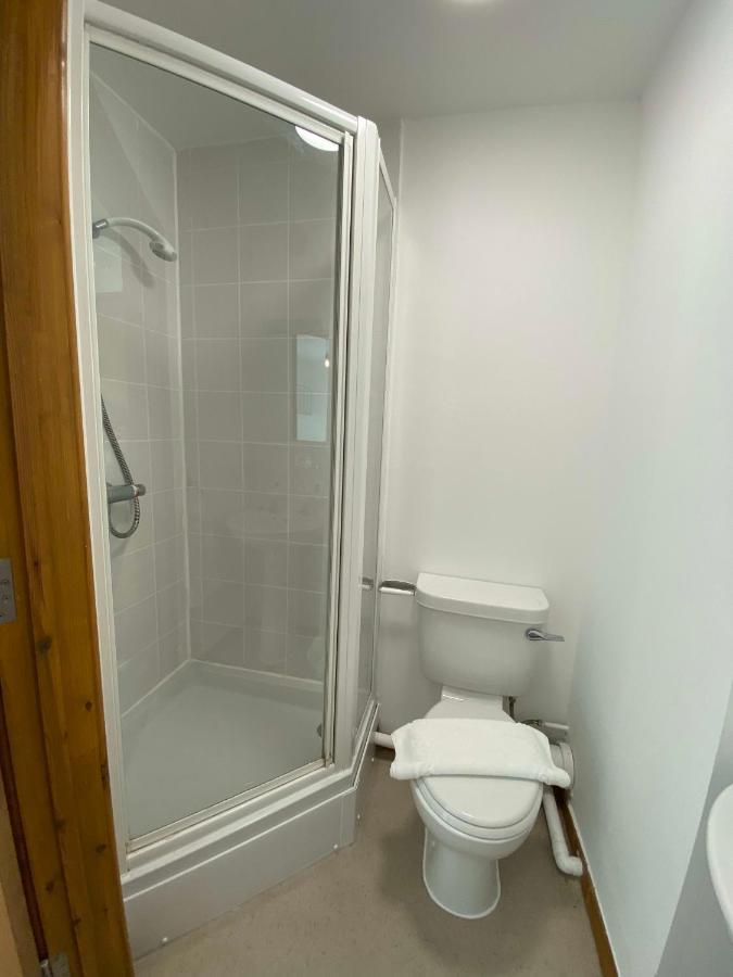 Regency Hall Smart Cheltenham Ensuite Rooms C Εξωτερικό φωτογραφία